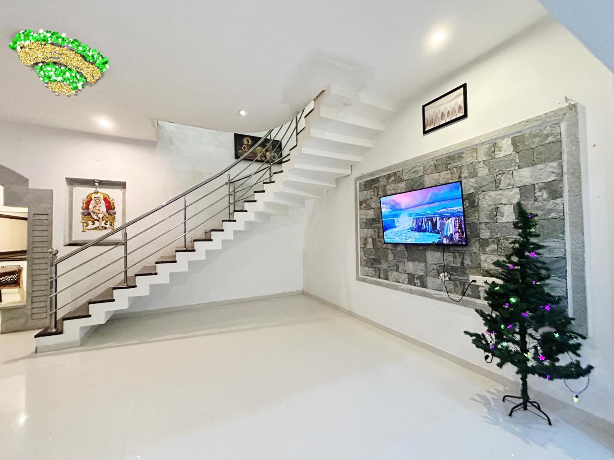 La Bay Luxury Beach Bungalow Puducherry Eksteriør billede