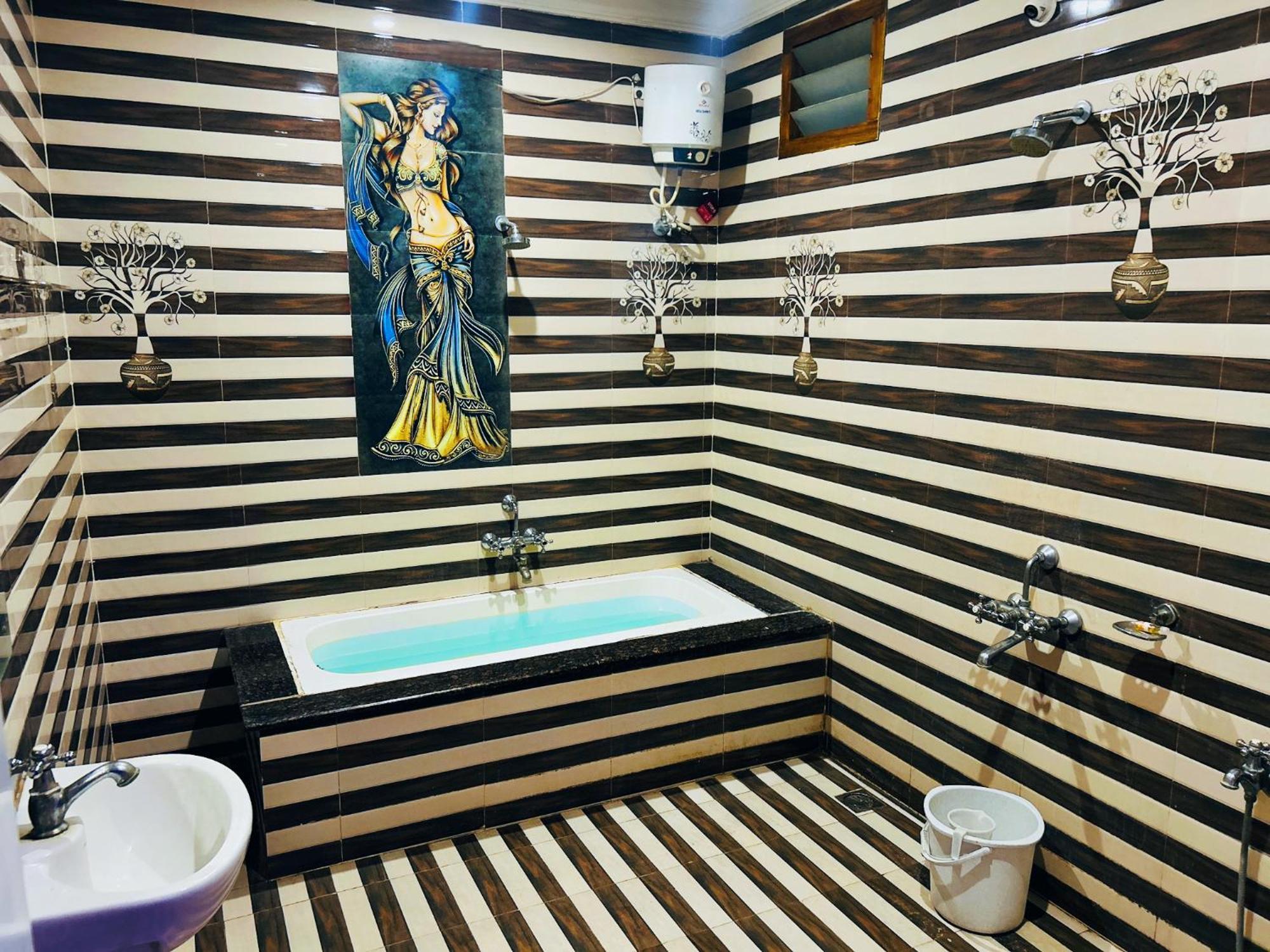 La Bay Luxury Beach Bungalow Puducherry Eksteriør billede